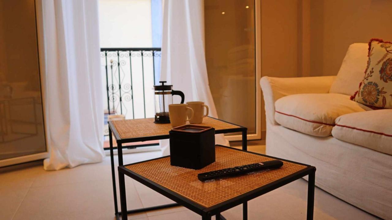 Marbella Center 3Br By Houselogy Apartment Ngoại thất bức ảnh